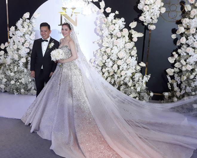 Bi hài đám cưới Giang Hồng Ngọc: Con trai 1 tuổi liên tục khóc khi bố mẹ bận tiếp khách - 16