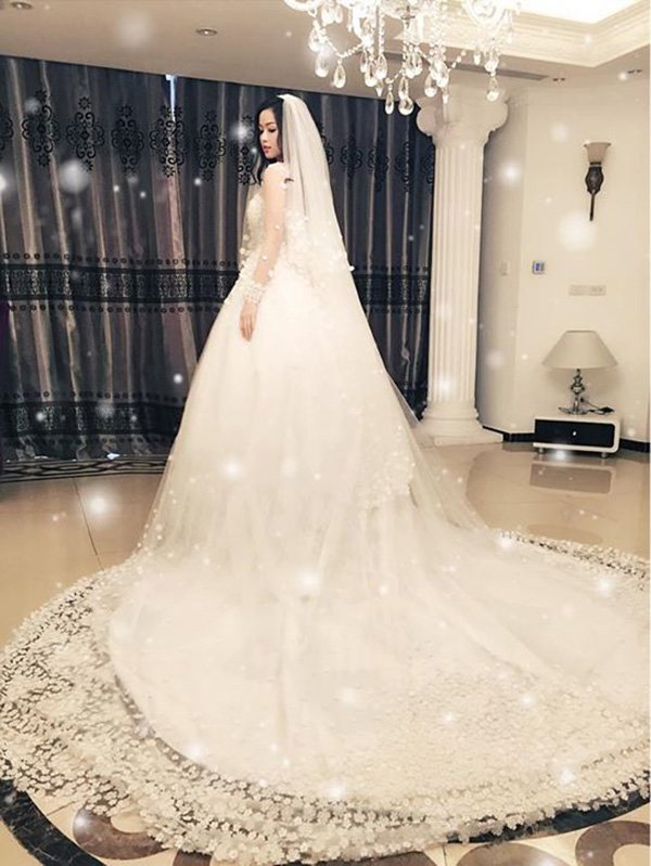 Chồng con đuề huề vẫn khoe ảnh thử váy cưới lộng lẫy, Tâm Tít muốn cưới lần 2? - 7