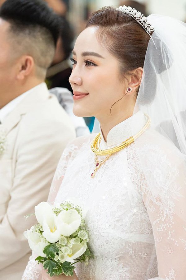 Rạng rỡ trong ngày chính thức về nhà chồng, Bảo Thy hôm nay chính là cô dâu xinh đẹp nhất - 5