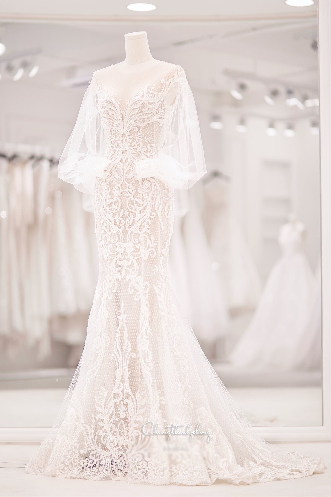 Bảo Thy diện 3 bộ váy cưới ren tinh xảo, tôn trọn sắc vóc tựa nữ thần ngày lấy chồng - 3