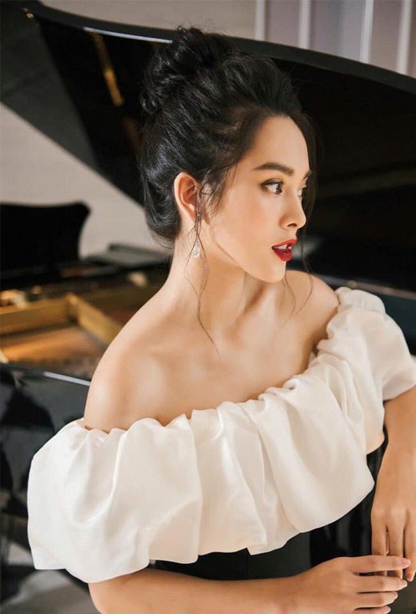 Đẹp hút hồn trong các MV, nàng hotgirl khiến dân tình ngạc nhiên khi lộ mặt mộc - 6