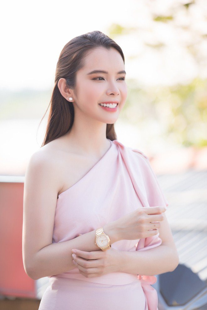 Xuất thân nghèo khó, Hoa hậu du lịch thế giới 2018 bỏ tiền túi làm điều ý nghĩa ở quê - 7