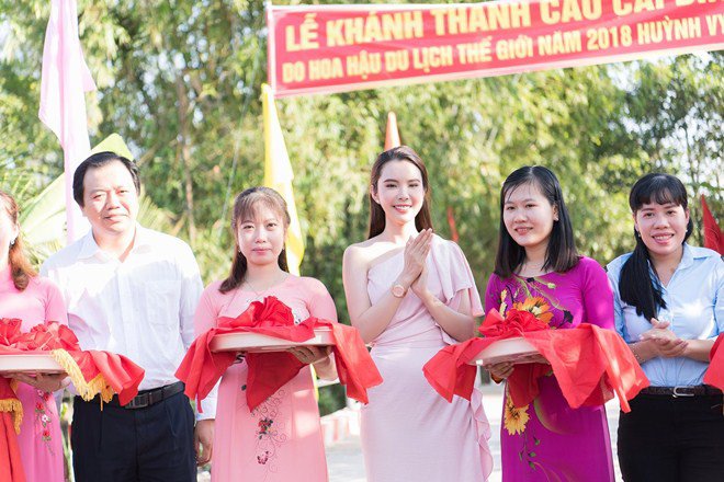 Xuất thân nghèo khó, Hoa hậu du lịch thế giới 2018 bỏ tiền túi làm điều ý nghĩa ở quê - 6