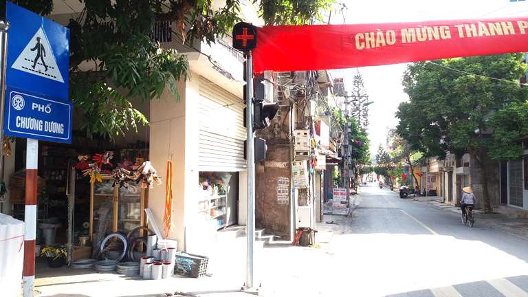 Sự thật bất ngờ bé trai 3 tuổi ở Hải Dương bị bỏ rơi trước cửa nhà dân - 1