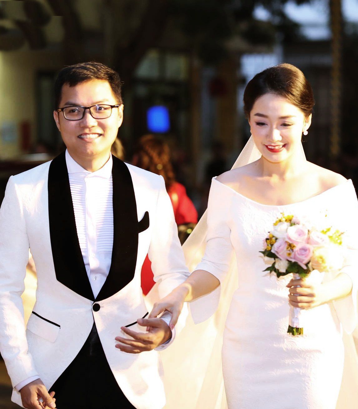 BTV Thời sự trẻ nhất khung giờ vàng VTV làm đám cưới đẹp nên thơ, NSND Công Lý tới dự - 1