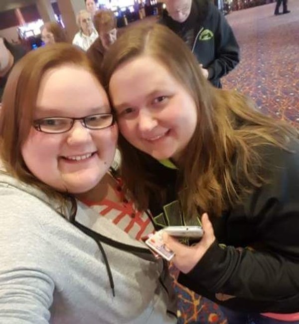 Chia sẻ ảnh người thân trước khi tự tử vì trầm cảm, tất cả đều có chung 1 đặc điểm - 5