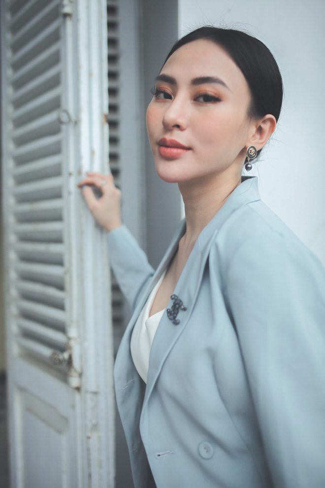 Hoa hậu Áo dài Thu Hoàng khoe thần thái cuốn hút khi diện đồ vest - 5