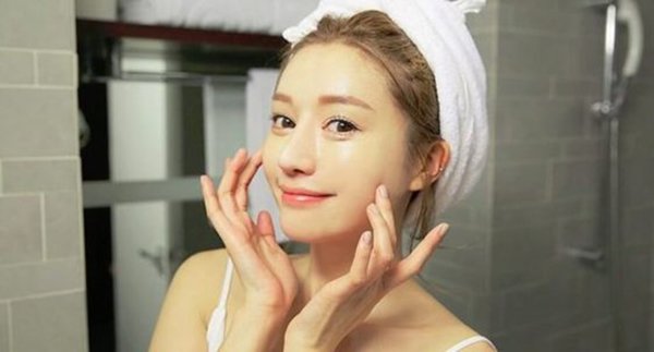 Đã qua rồi thời trang điểm cô dâu lộng lẫy, bây giờ phải makeup tự nhiên mới là chân ái - 2