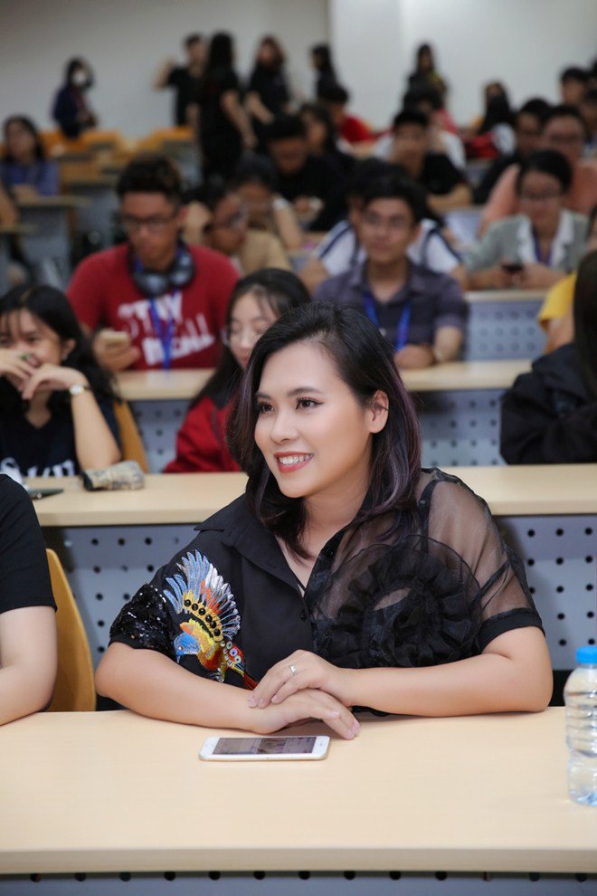 dao dien gameshow huynh phuc thanh nhan bat ngo xuat hien voi vai tro “co giao” - 6