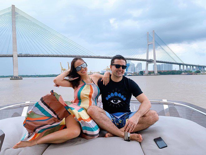 Phương Mai đã hạ sinh quý tử đầu lòng, khoảnh khắc bố Tây amp;#34;da kề daamp;#34; gây chú ý - 5