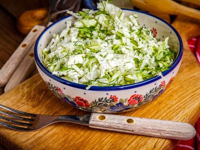 Bắp cải đã vào mùa, mua ngay về nấu để tận hưởng những công dụng tuyệt vời