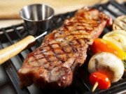 Sức khỏe - Thịt bò ăn kiểu này độc vô cùng, biết mà tránh kẻo "hối không kịp"