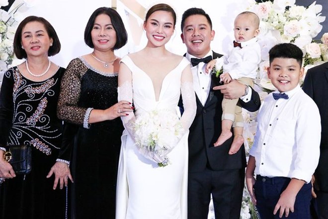 giang hong ngoc bi mang tieng ac khi nghiem khac voi con rieng cua chong moi cuoi - 1
