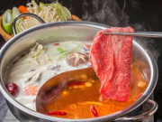 Sức khỏe - Gia đình 6 người bị ngộ độc, trong đó đứa trẻ 4 tuổi bị hôn mê sau khi ăn lẩu