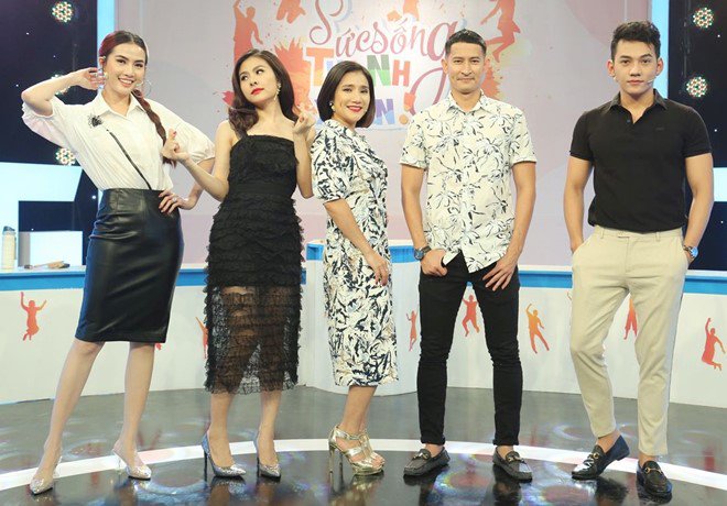 Vân Trang: “Ông xã không phải là gu của tôi nhưng làm tôi cười ngặt nghẽo cả ngày” - 1