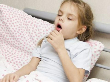 Bé thở khò khè và ho báo hiệu bệnh gì?