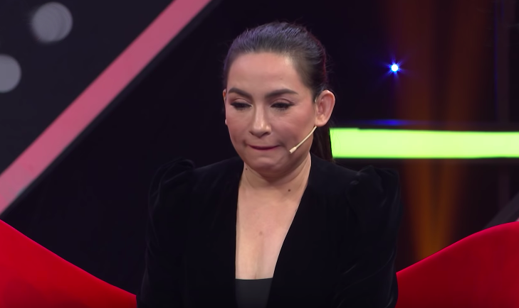 Phi Nhung nhiều lần suýt chết, trong đó có 1 lần uống thuốc tự tử vì bị lừa gạt.