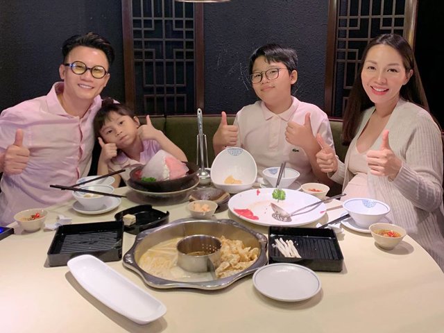 Hoàng Bách thanh minh chuyện cho con xưng mày - tao, vợ kể chuyện bà nội cũng thích tham gia