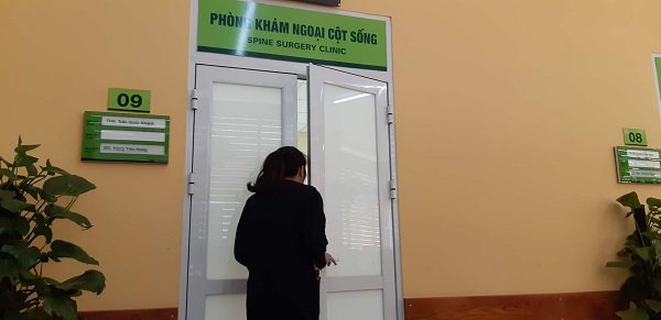 Mẹ đơn thân lội sông Hồng quyên sinh khi mang bầu, đẻ con 1 tháng ra vỉa hè kiếm sống - 4