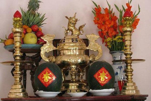 Mùng 1 đầu tháng xem lại bàn thờ, thấy những thứ này nhớ bỏ ra ngay lập tức! - 2