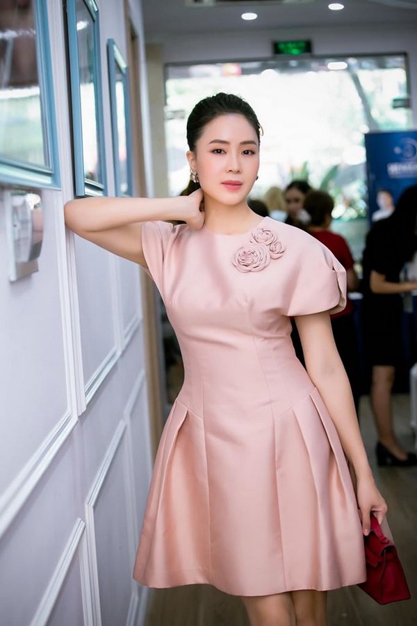 Tình tứ trên truyền hình nhưng ngoài đời, Hồng Đăng lại cực “phũ” khi thấy Hồng Diễm mặc đẹp - 11