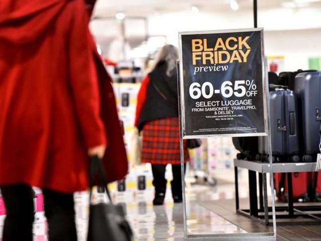 Trước cơn bão sale cực mạnh, đây là 9 tuyệt chiêu để sống sót qua ngày Black Friday 2019