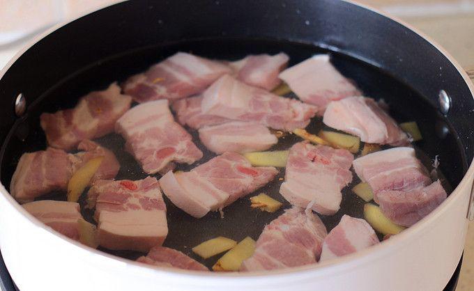 Phiên bản thịt kho tàu tan ngay trong miệng, không hề ngán nhờ 2 bí quyết rất đơn giản - 1