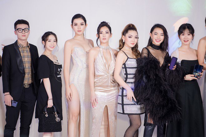 Milan Phạm khoe vòng 1 căng đầy gợi cảm, hội ngộ dàn người đẹp Hà thành - 4