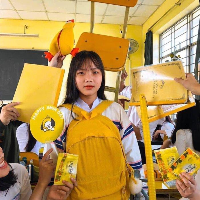 Trend giận tím người, đỏ cả quần áo của Phương Mỹ Chi, Diệu Nhi được amp;#34;lăng xêamp;#34; rầm rộ - 6