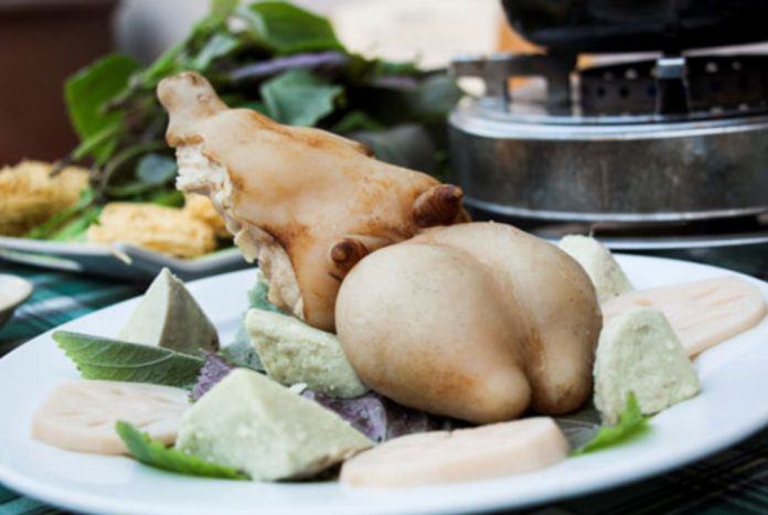 Đặc sản được làm từ tinh hoàn động vật: Bà tranh mua bồi bổ cho ông - 1