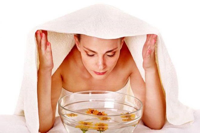 Cho mèo cưng liếm mặt để trị mụn, cô gái trẻ nhận nhiều gạch đá - 5