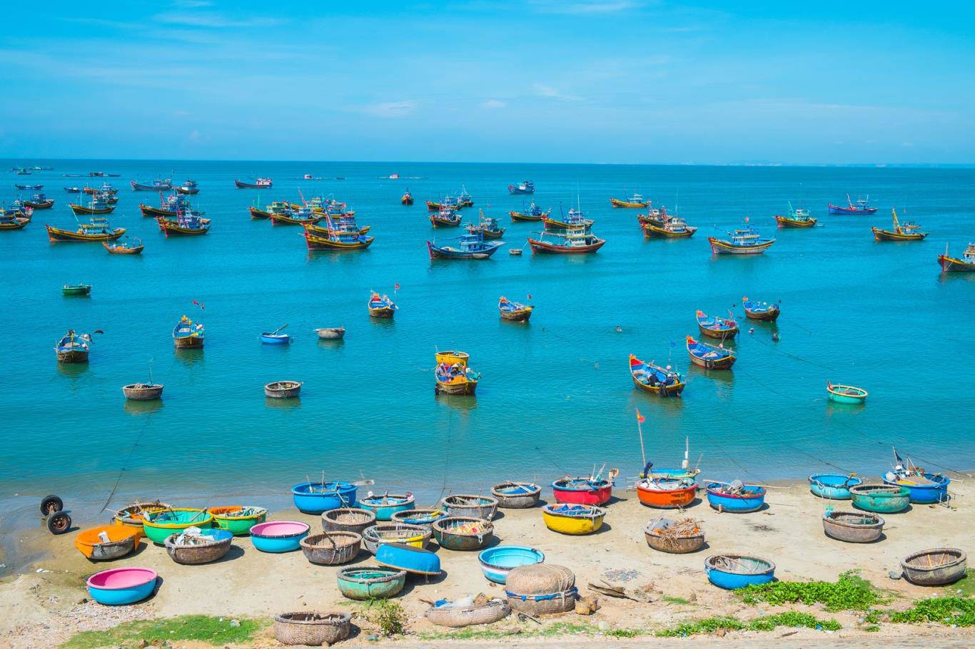 6 vùng biển Việt Nam đẹp nhất được báo nước ngoài ca ngợi thích hợp để tránh rét - 8