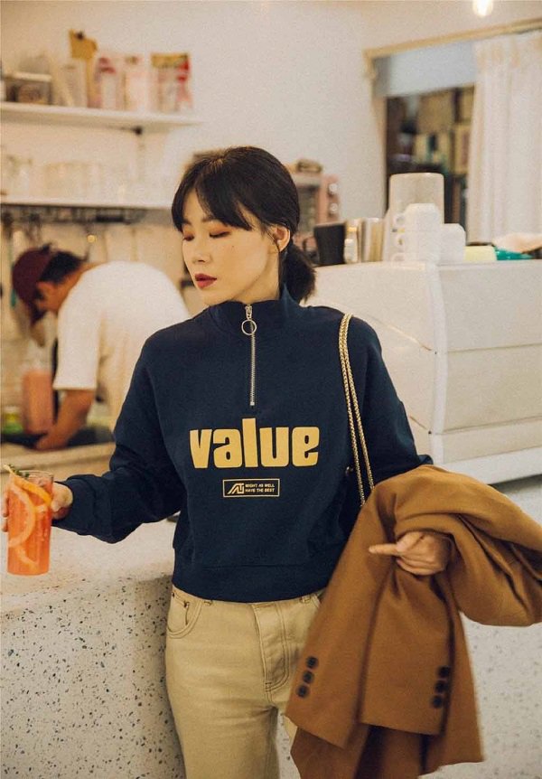 Diện áo hoodie thế nào để thật trẻ trung, sành điệu, đây là câu trả lời dành cho các nàng! - 11