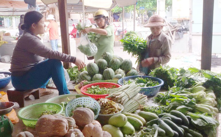 Có thể bạn chưa biết 6 mẹo mua rau quả tươi ngon với giá rẻ nhất