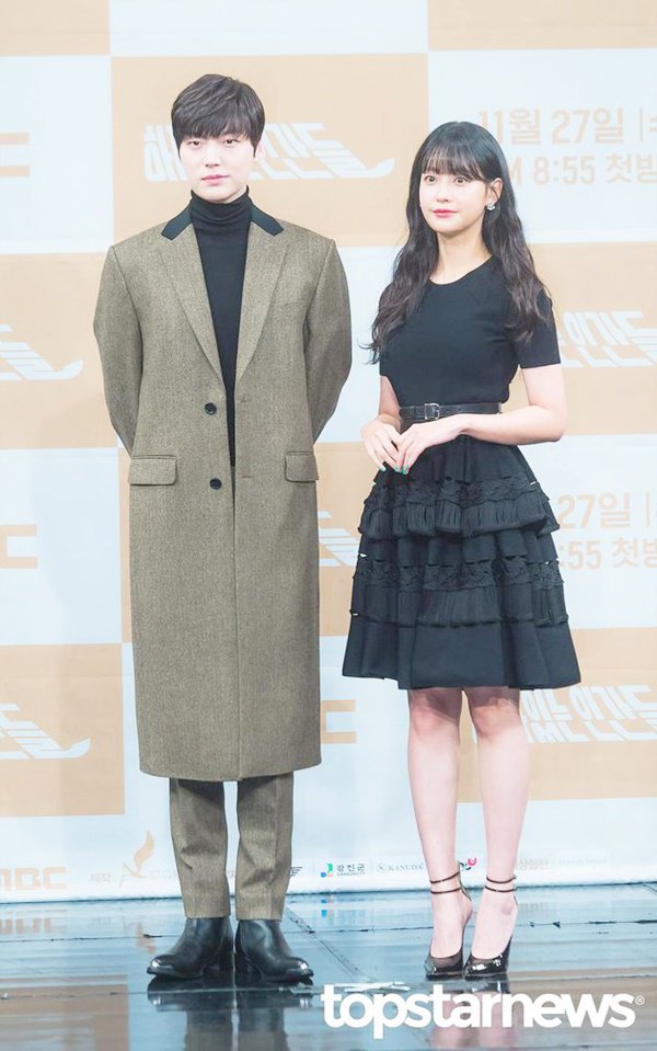 Sau 3 tháng bỏ vợ, Ahn Jae Hyun toát mồ hôi hột vì bị hỏi về Goo Hye Sun - 5