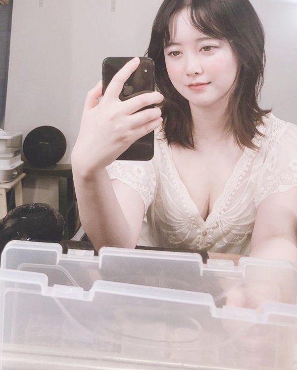 Sau 3 tháng bỏ vợ, Ahn Jae Hyun toát mồ hôi hột vì bị hỏi về Goo Hye Sun - 8
