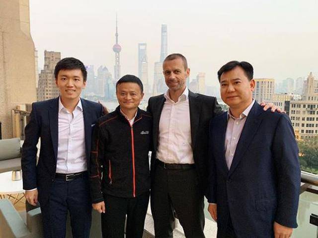 Hội thừa kế đỉnh châu Á: Người cưới siêu mẫu, kẻ vừa xấu vừa thấp nhưng yêu toàn minh tinh - 3