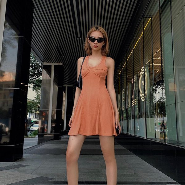 Minh Hằng lục tủ đồ của mẹ tìm lại túi hiệu để theo kịp xu hướng - 12