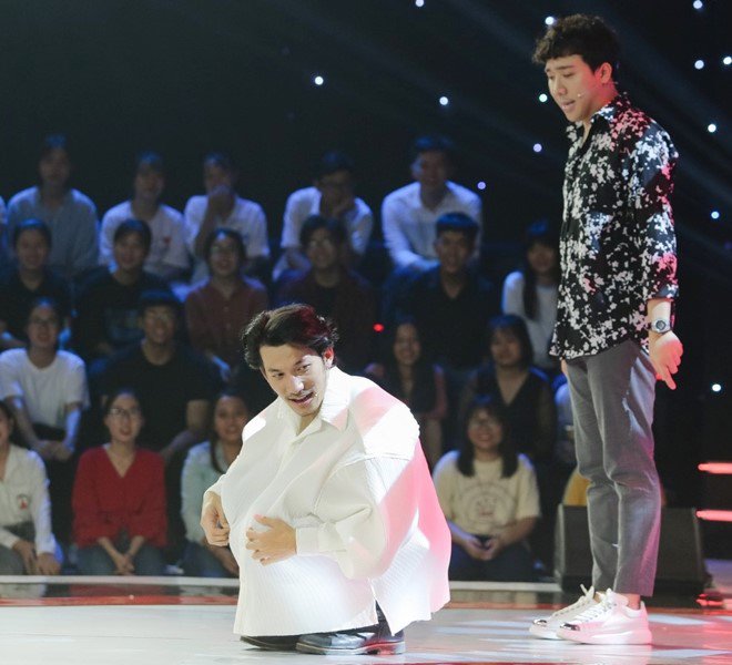 Trai đẹp Running Man bị tố mượn áo Hồ Ngọc Hà và còn làm đàn em của cô amp;#34;say nắngamp;#34; - 4