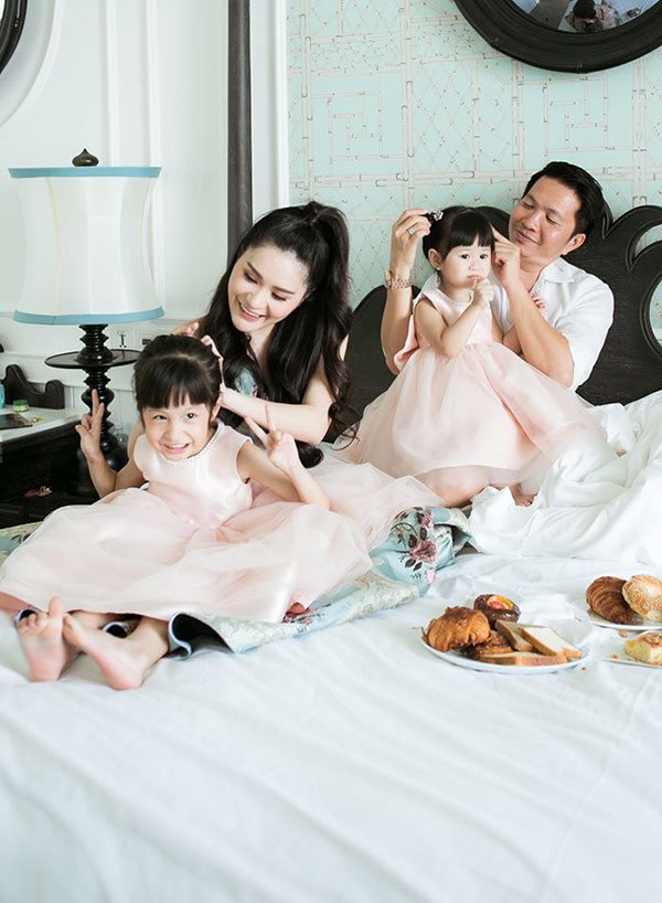 Bầu lần 2 được chồng tặng nhà 22 tỷ, giờ Di Băng bầu lần 3 tậu thêm xe 7 tỷ - 3