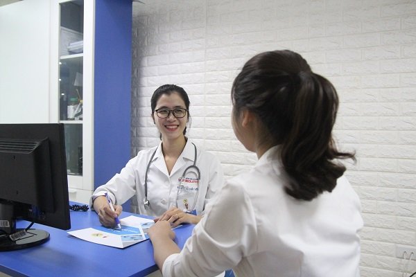 Con gái 15 tuổi mắc bệnh tiền đình, mẹ ngỡ bệnh mũi-họng cho đến khi thấy dấu hiệu này - 2