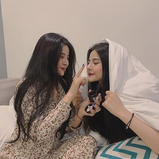 3 cặp chị em sinh đôi vừa xinh đẹp vừa tài giỏi, đi đâu cũng thu hút người nhìn - 2