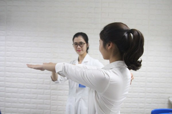 Bác sĩ giải đáp mức độ nguy hiểm của rối loạn tiền đình, khi nào cần đi khám - 4