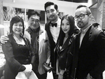 Hơn 1 tuần sau khi con trai qua đời, xúc động lời đầu tiên của mẹ Cao Dĩ Tường