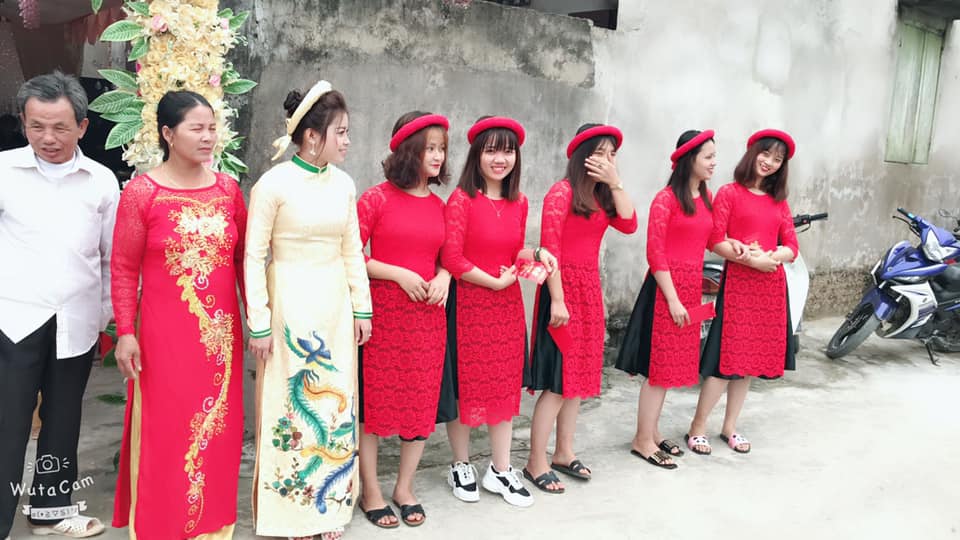 Giận tím người trước những màn amp;#34;lên đồamp;#34; lôi thôi, kém duyên của dàn bê quả ngày cưới - 5