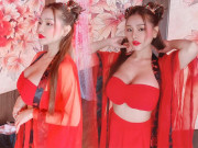 Thời trang - Mon 2K diện đồ cổ trang nhưng chẳng khác nào áo crop top quấn ngực 1 mét