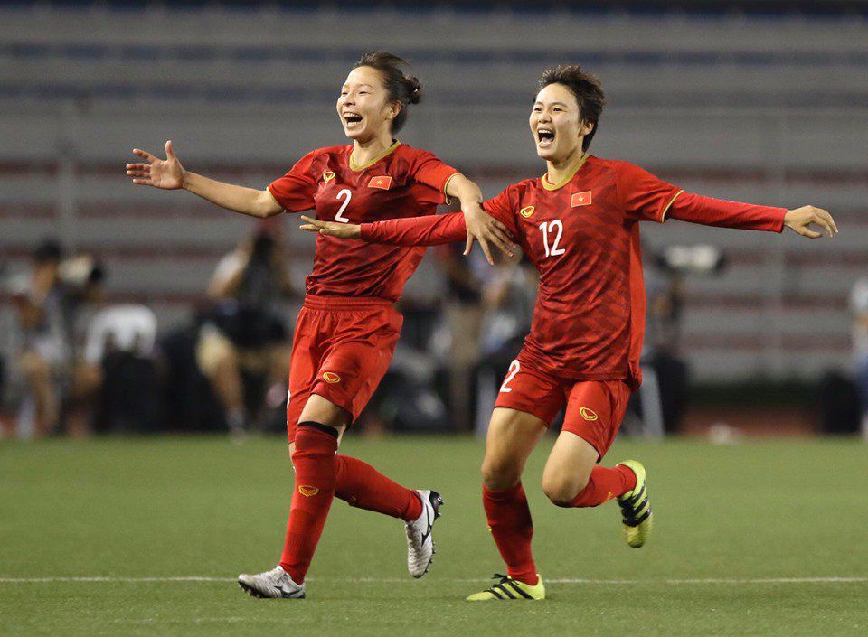 Đánh bại Thái Lan giành HCV lần thứ 6, các cô gái vàng nhận amp;#34;cơn mưa tiền thưởngamp;#34; - 2