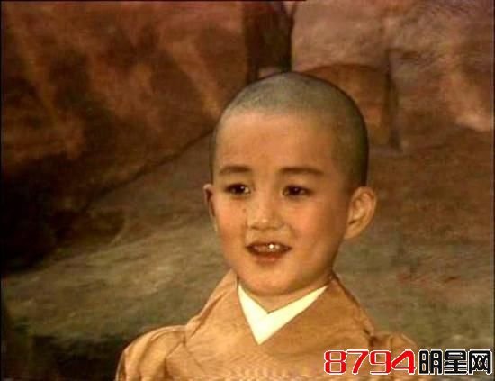 Đường Tăng nhí Tây Du Ký: Người là đại gia đình đám, kẻ chỉ mong sống vô danh - 4