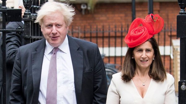 Không sở hữu nhan sắc nổi bật nhưng người phụ nữ này vẫn chiếm trọn trái tim Thủ tướng Anh - 2