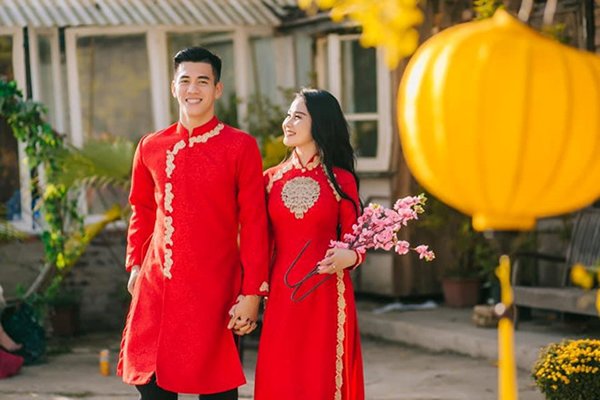 Nửa kia của dàn cầu thủ U22 Việt Nam sở hữu nhan sắc như thế nào? - 11